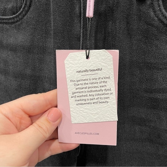 Aves Les Filles High Waist Blown Out Knee Jeans Black Size 26 Raw Hem - Picture 8 of 14